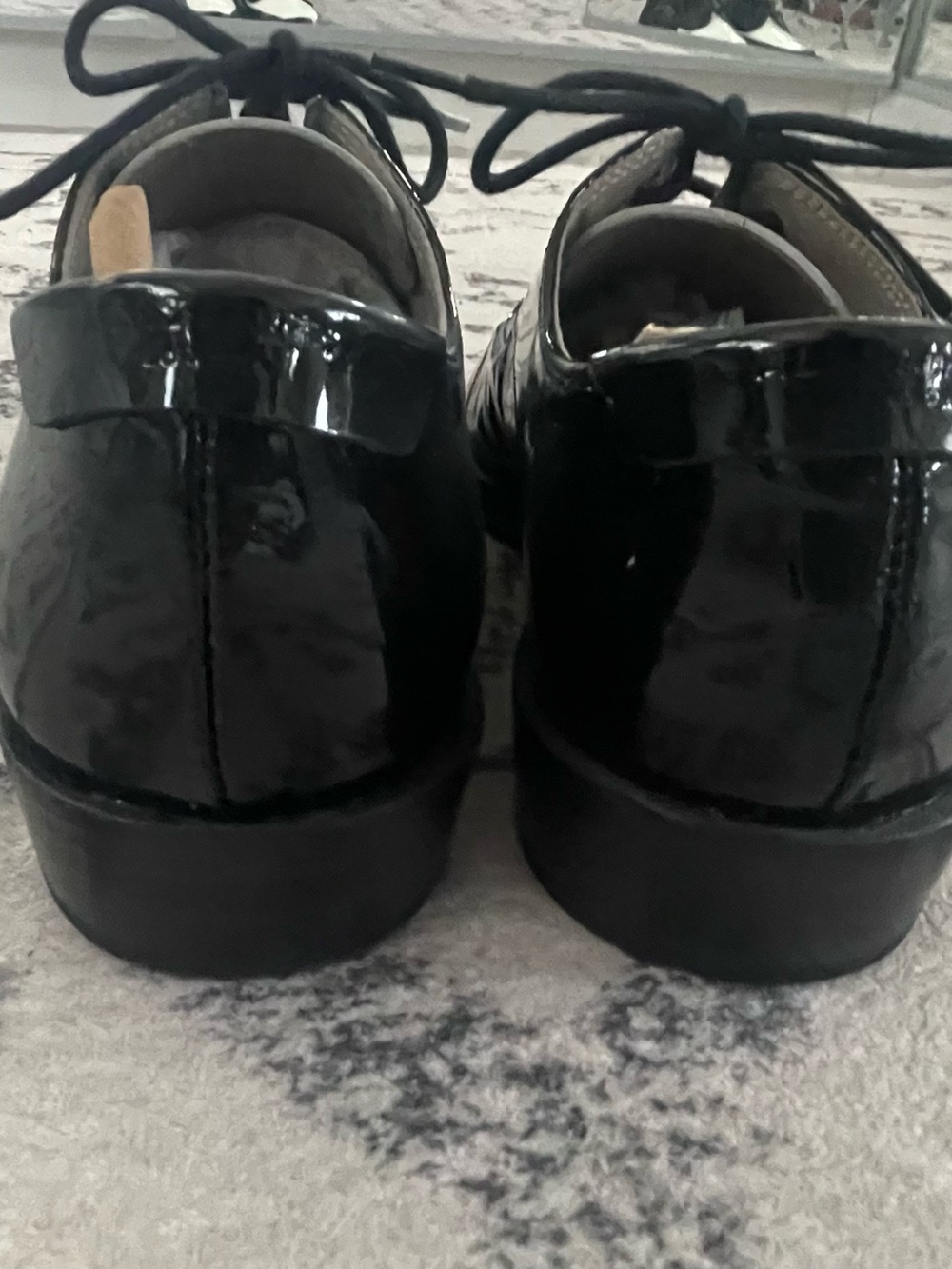 Black and White Patent Lace-Up women’s Dress Shoes, EU 37 - Picture 4 of 9
